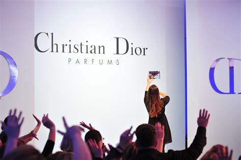 bilder von dior parfums und kosmetik hannover